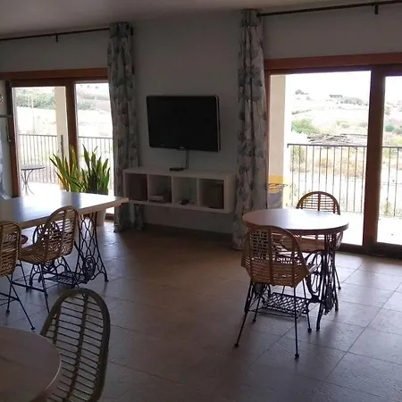 Da Bica 3* 로리냐